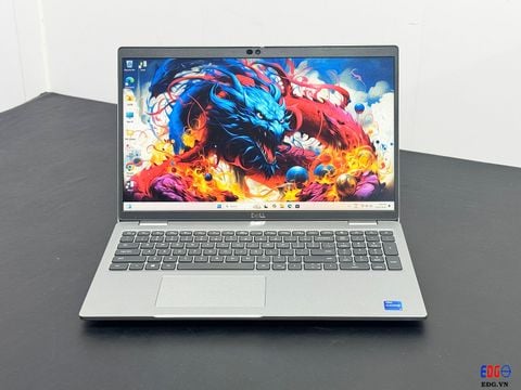 Dell latitude 5521 Core i7-11850H 8GB 256GB FHD