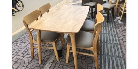 bộ bàn ăn mango 4 ghế gỗ cao su