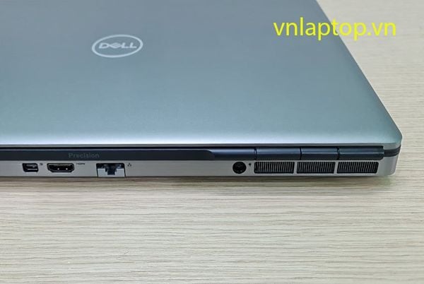 Dell Precision 7560 Core i9 11950H, RTX 4000 8GB | Workstation Cao Cấp
