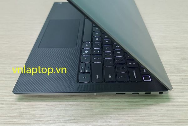 Dell Precision 5490 - Workstation mỏng nhẹ cao cấp 14 inch chỉ 1.45kg