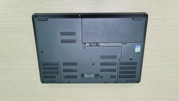 Máy Trạm THINKPAD P51 Core i7, Card Rời 4GB, 15.6