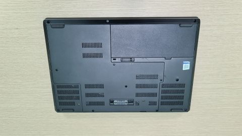 Máy Trạm THINKPAD P51 Core i7, Card Rời 4GB, 15.6