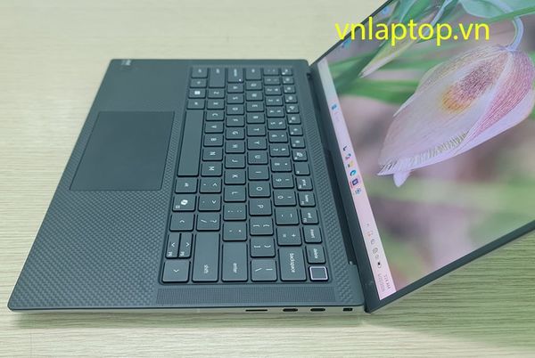 Dell Precision 5490 - Workstation mỏng nhẹ cao cấp 14 inch chỉ 1.45kg