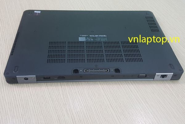 Dell Latitude 5570 i5 Gen 6 | Màn hình lớn - Bàn Phím Số Rời | Văn Phòng - Kế Toán - Bán Hàng Online