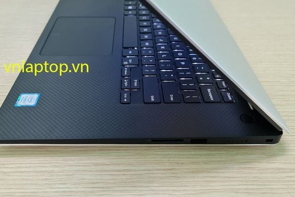Dell Precision 5530 - i7 8850H, 16GB, 512GB, P1000 4GB, 15.6
