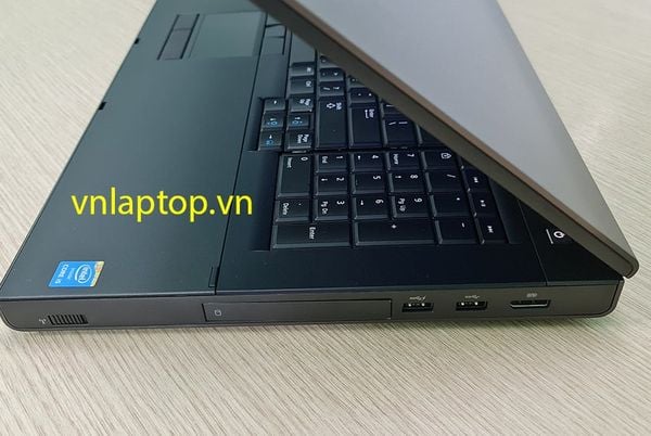 Dell Precision M6800 i5 | FirePro M6100 | Laptop Workstation 17.3” Giá Tốt