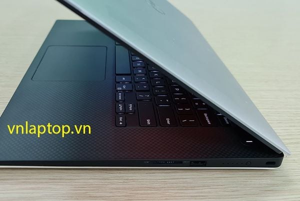 Dell Precision 5520 i7 7820HQ M1200 4GB 4K Cảm Ứng