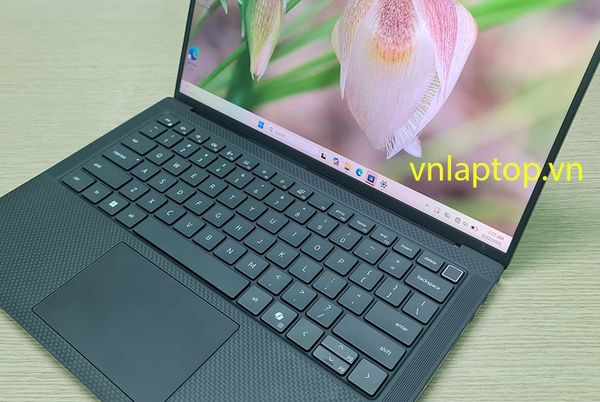 Dell Precision 5490 - Workstation mỏng nhẹ cao cấp 14 inch chỉ 1.45kg