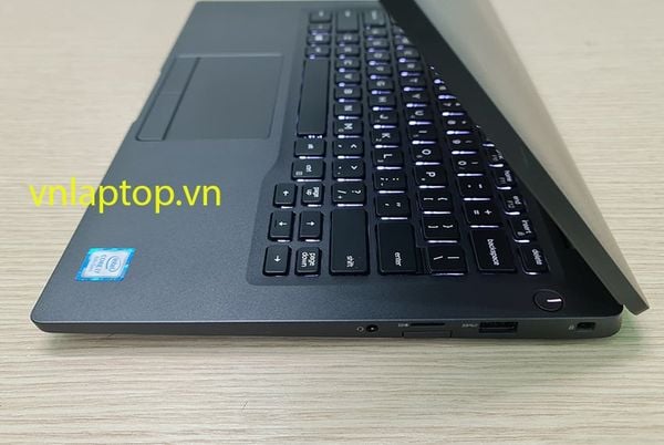 Dell Latitude 7400 Core i7 8665U, 16GB, 512GB SSD, 14 inch Full HD IPS