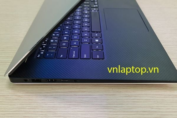 Dell Precision 5520 7820HQ, 16GB, 512GB SSD, Card Rời 4GB M1200 - Giá Siêu Rẻ HCM & Việt Nam