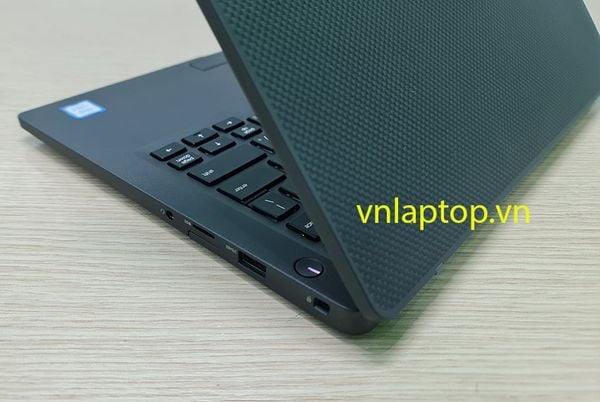 Dell Latitude 7400 Core i7 8665U, 16GB, 512GB SSD, 14 inch Full HD IPS