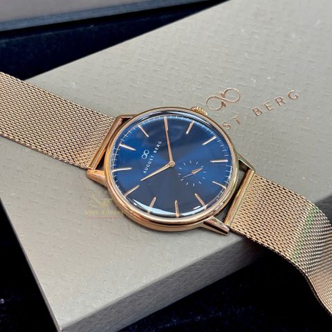  Đồng hồ AUGUST BERG nam 10140A05MRG- Serenity Deep Blue 40mm - Dây Kim Loại Mesh - Vàng Hồng 