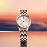  KOI Flagship K007.436.64.50.50.01.03 – Nữ – Quartz (Pin) – Mặt Số 30mm – Kính Sapphire – Mạ Vàng, Khảm Xà Cừ – Pin 10 Năm – Chống Nước 5ATM 