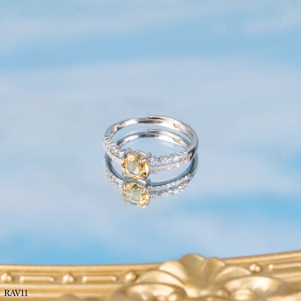 Nhẫn Bạc Thạch Anh Vàng – Sắc rực rỡ trong từng đường nét