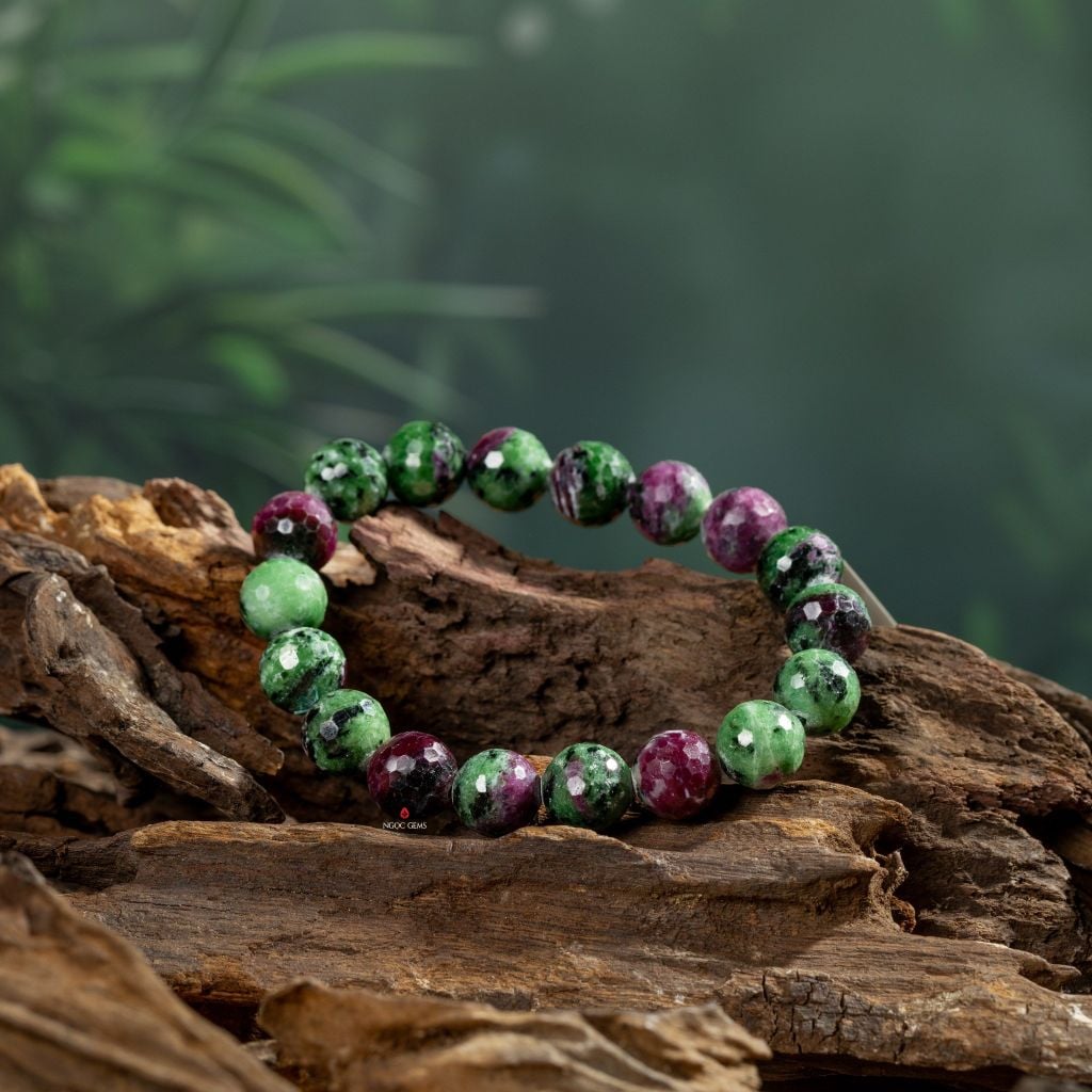 Vòng tay Ruby Zoisite A
