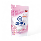 Sữa Tắm Bọt Mịn Dịu Nhẹ COW Hương Hoa 360ml Dạng Túi Refill