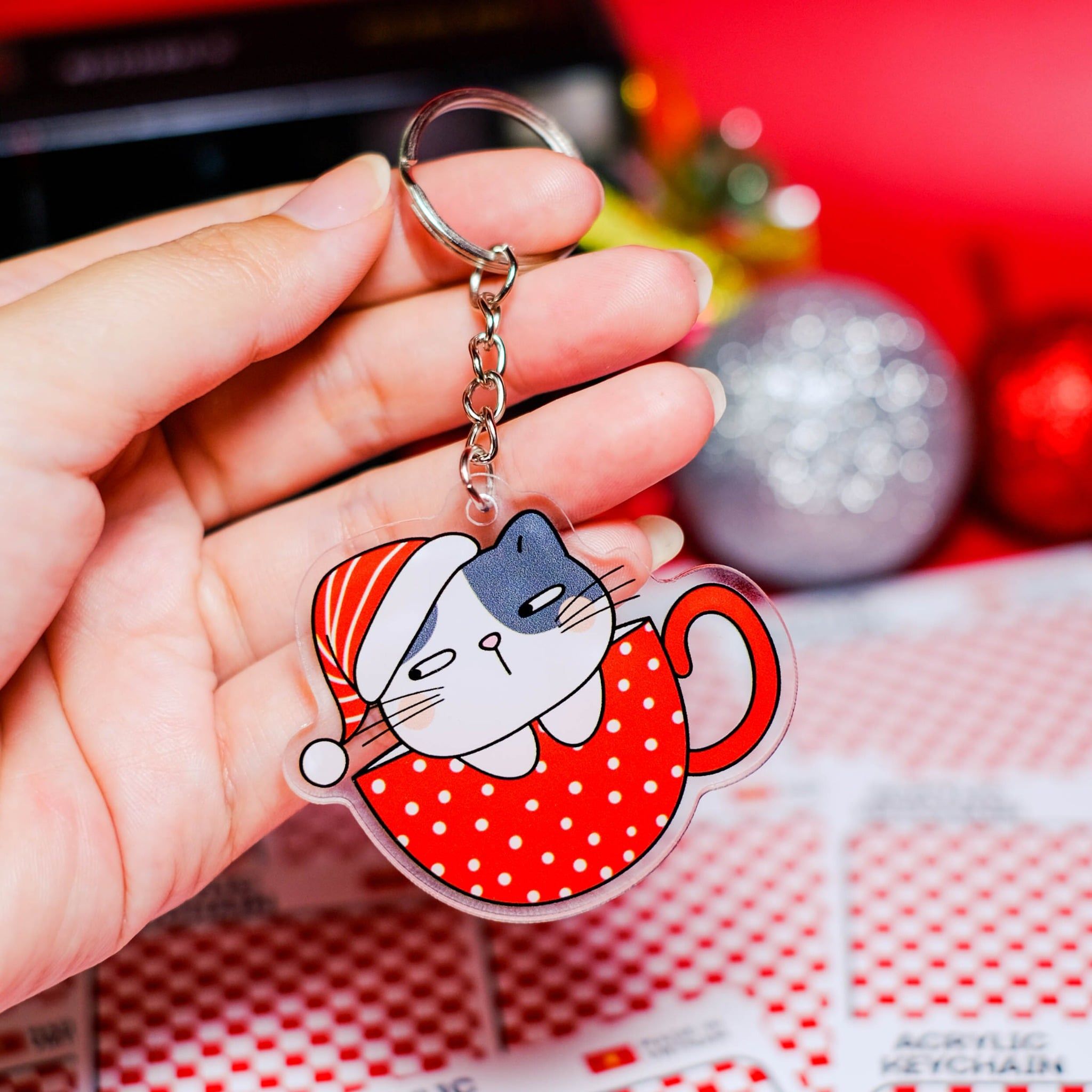 KC0041 Cat Cup Noel - Móc khóa Acrylic Keychain