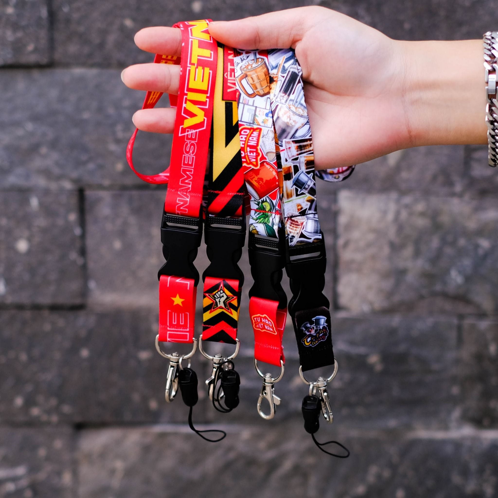 Vietnam Lanyard Keychain - Dây đeo thẻ, điện thoại