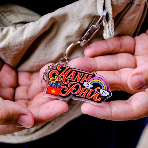  KC0029 Hạnh phúc - Móc khóa Acrylic 