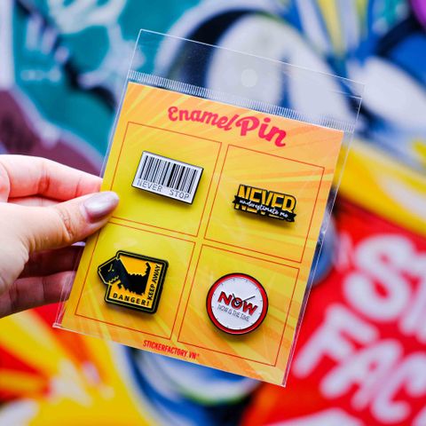  EPIN041 Bold Signs - Set 4 Enamel Pin - Huy hiệu kim loại 