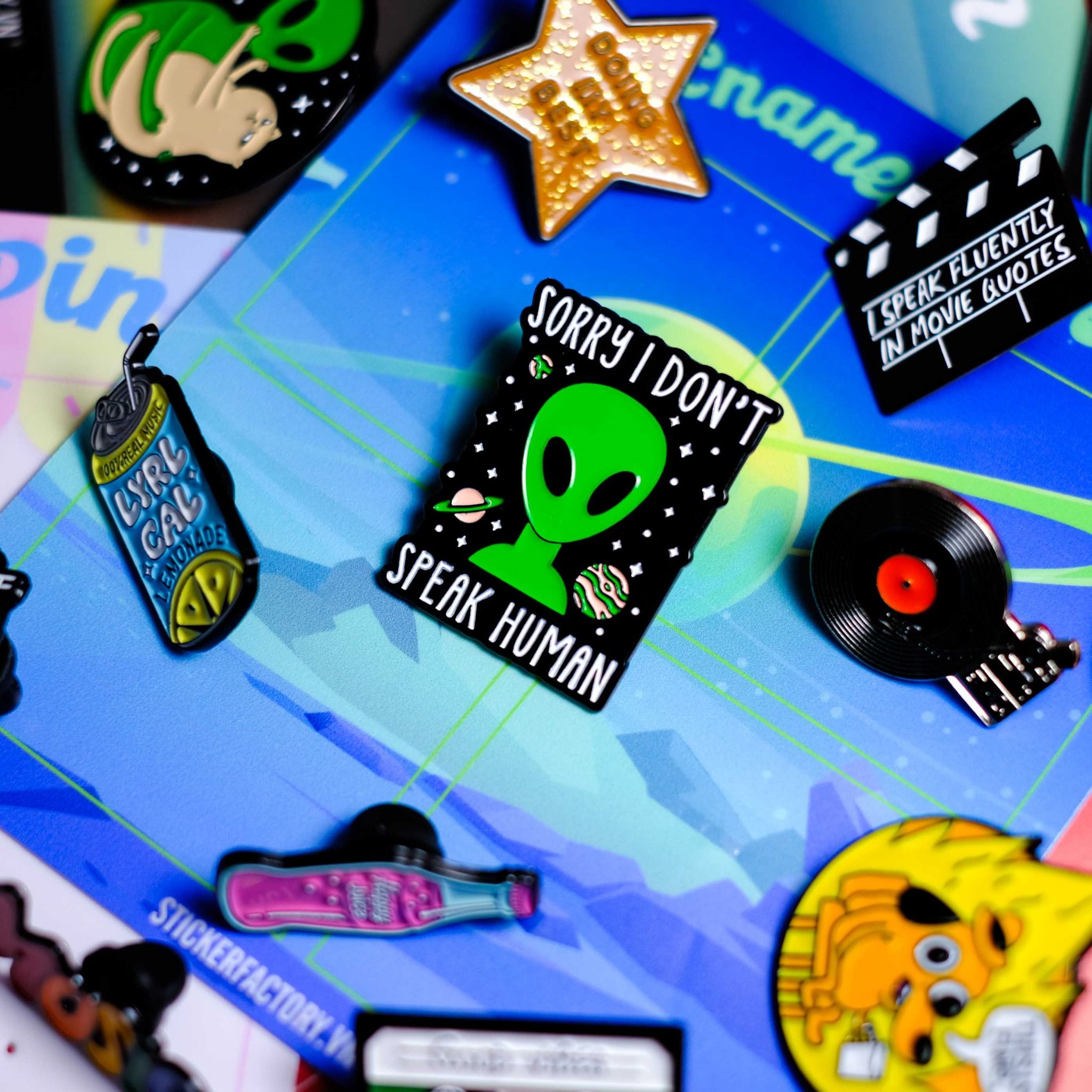 EPIN033 Alien Party - Set 4 Enamel Pin - Huy hiệu kim loại