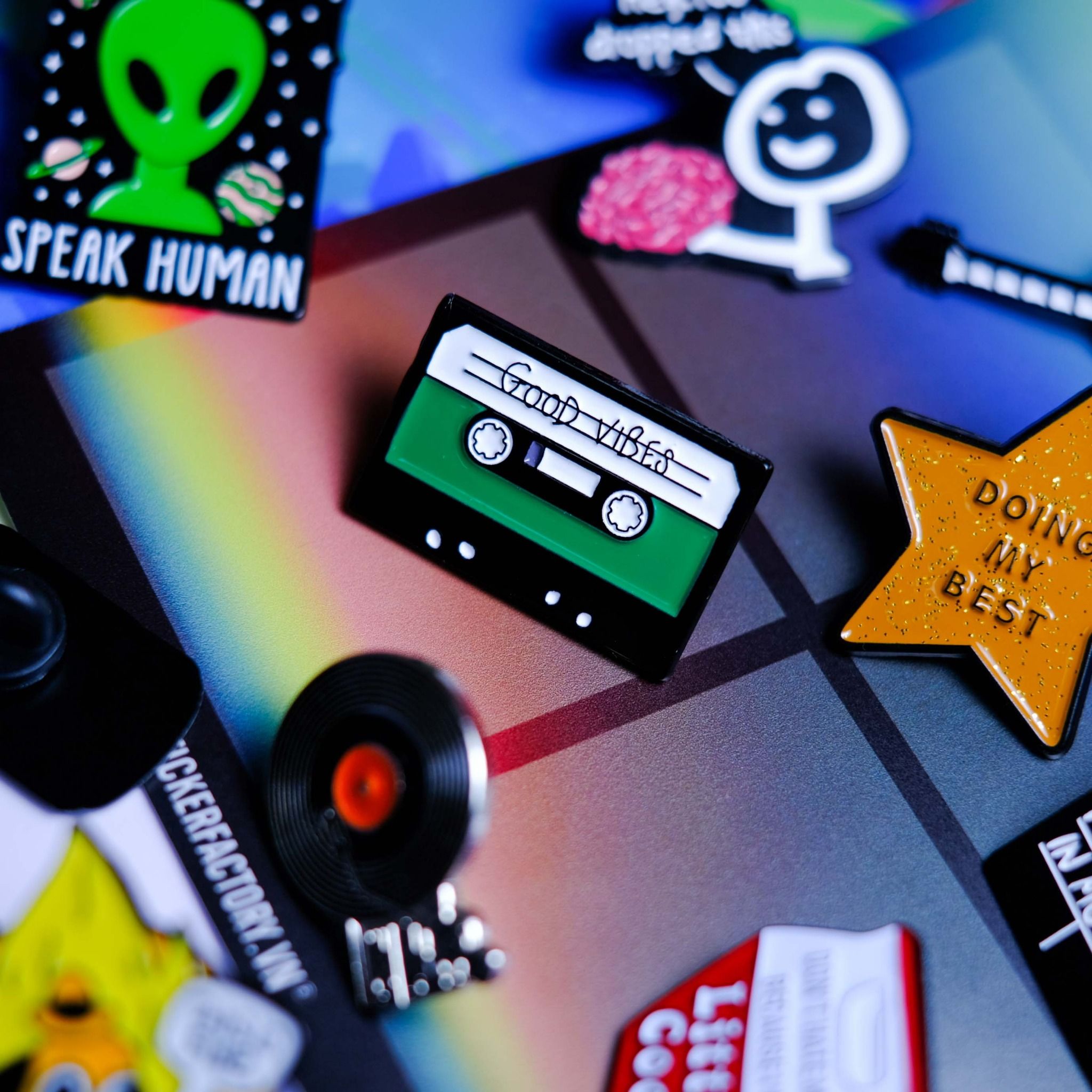 EPIN032 Music Lovers - Set 4 Enamel Pin - Huy hiệu kim loại