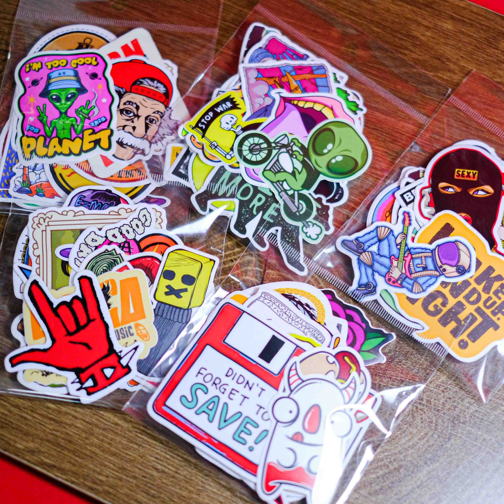 Set 20 sticker Diecut FREESTYLE - Mẫu ngẫu nhiên