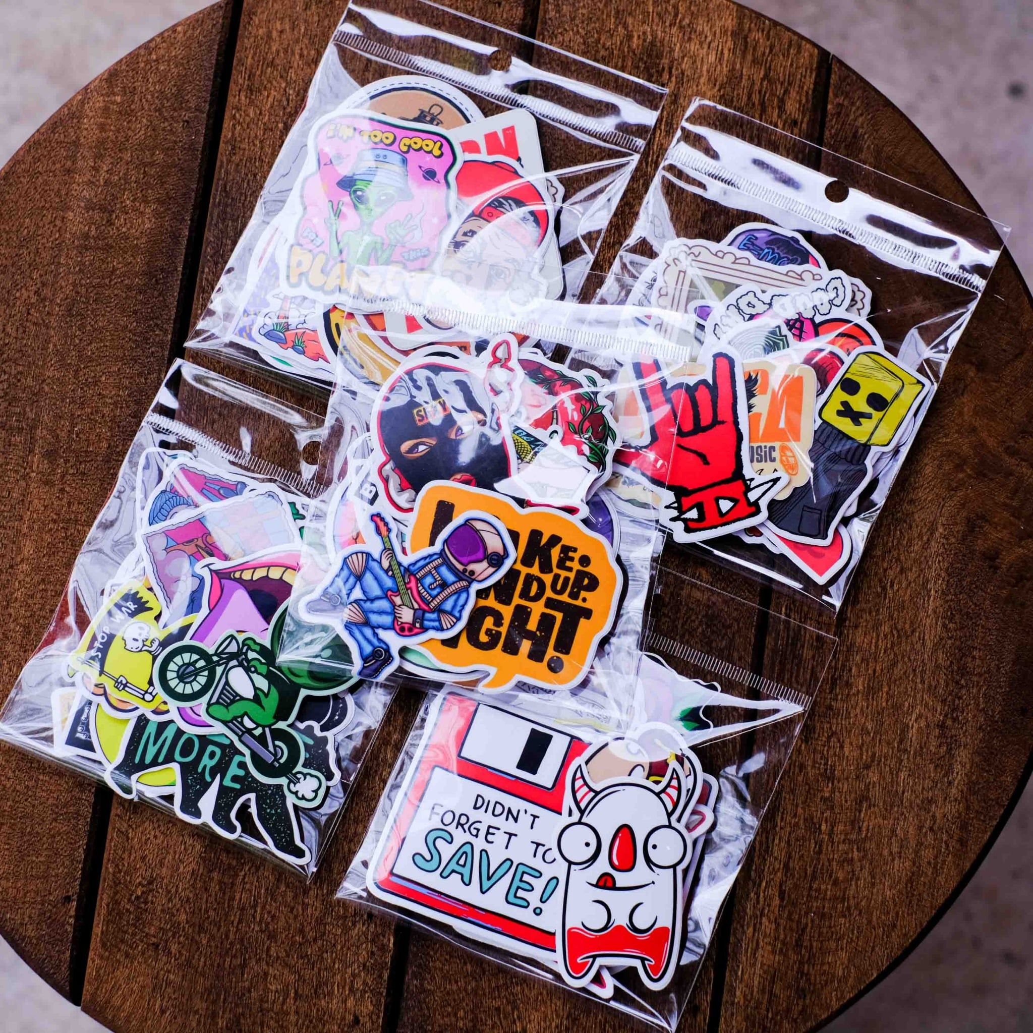 Set 20 sticker Diecut FREESTYLE - Mẫu ngẫu nhiên