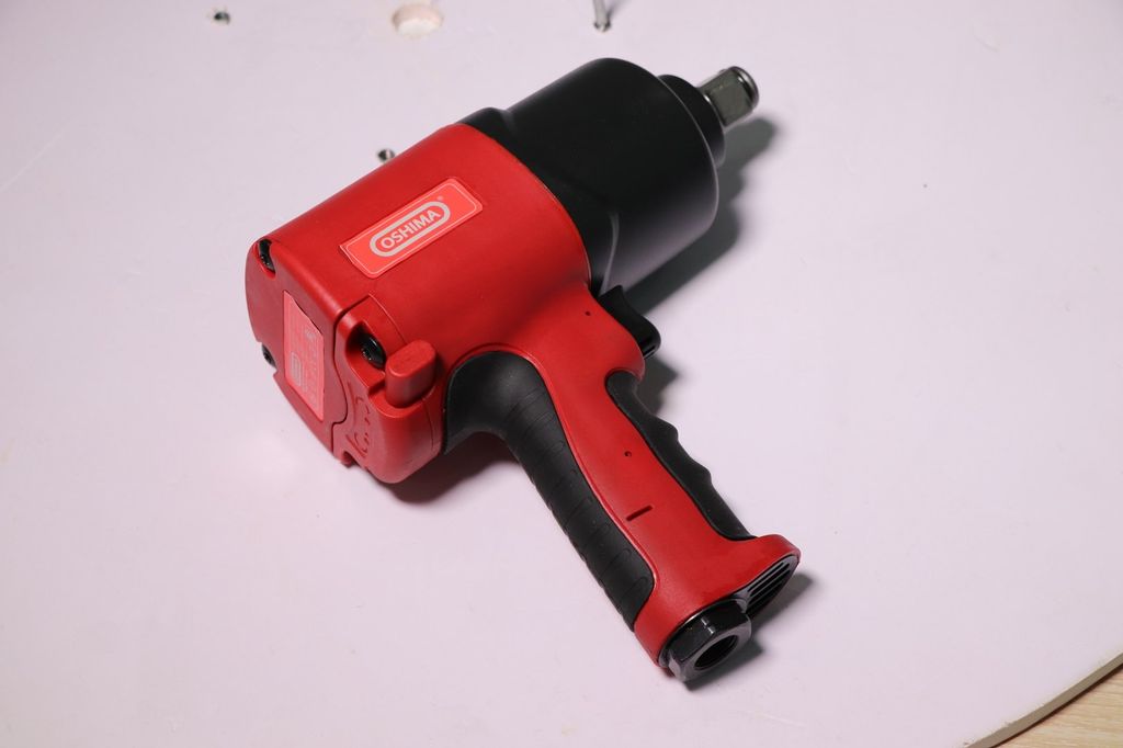 Mở bu lông bằng hơi OSHIMA MBLH 3/4inch Đỏ-đen Hoạt động bằng khí nén