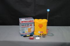 Máy phun thuốc trừ sâu, côn trùng điện MITSUKAISHO Li20-DP-2pin Vàng Pin lithium 12V8Ah-SP