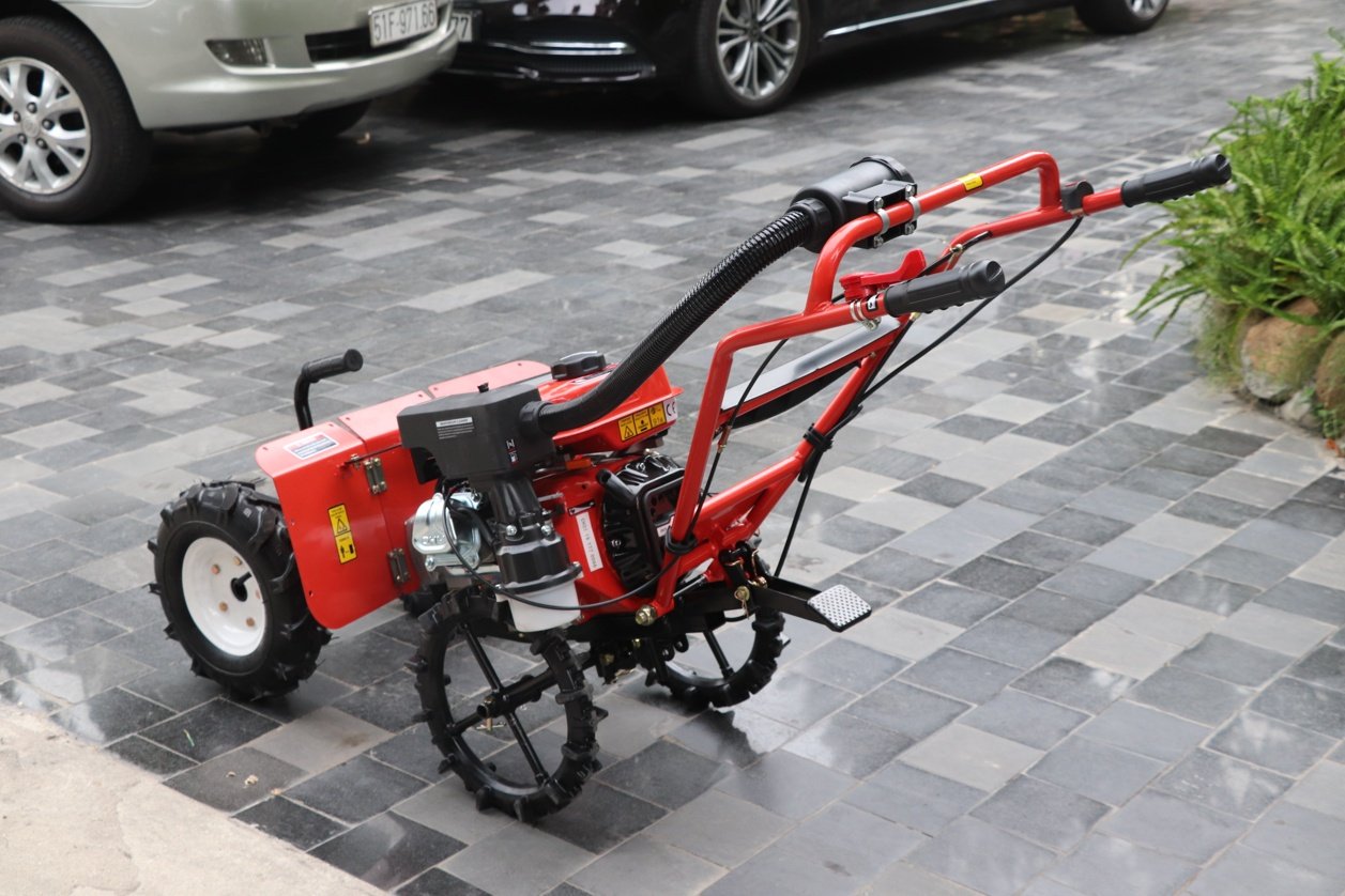 Máy đào bồn Oshima MDB75 7.5HP Đỏ 4 thì