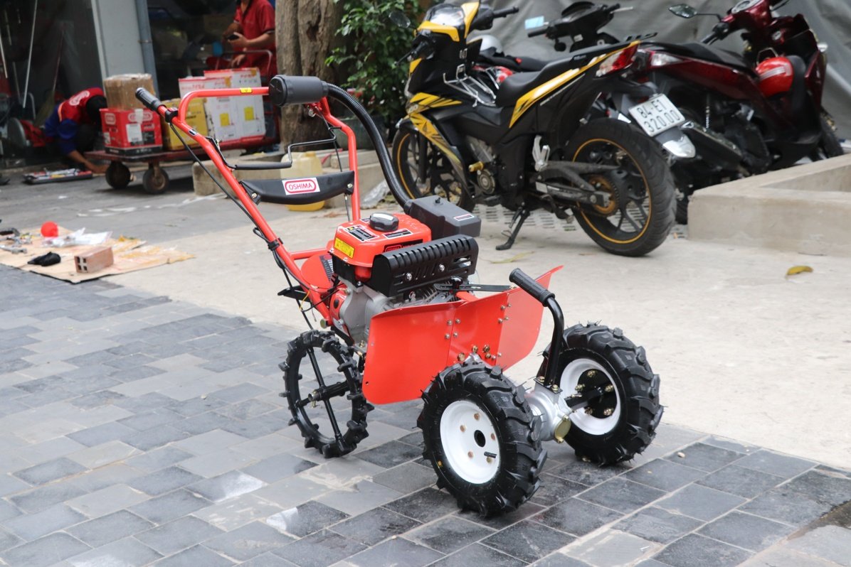 Máy đào bồn Oshima MDB75 7.5HP Đỏ 4 thì