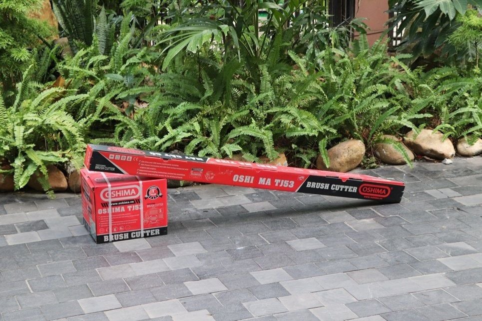 Máy cắt cỏ OSHIMA TJ53 2.0kW Đỏ-đen 2 thì
