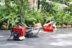 Máy cắt cỏ OSHIMA TJ53 2.0kW Đỏ-đen 2 thì