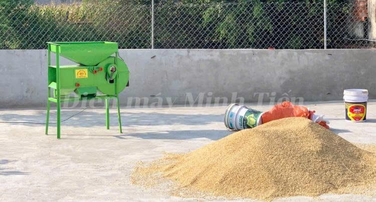 Máy rê thóc, máy thổi thóc lúa chạy điện VM QT270