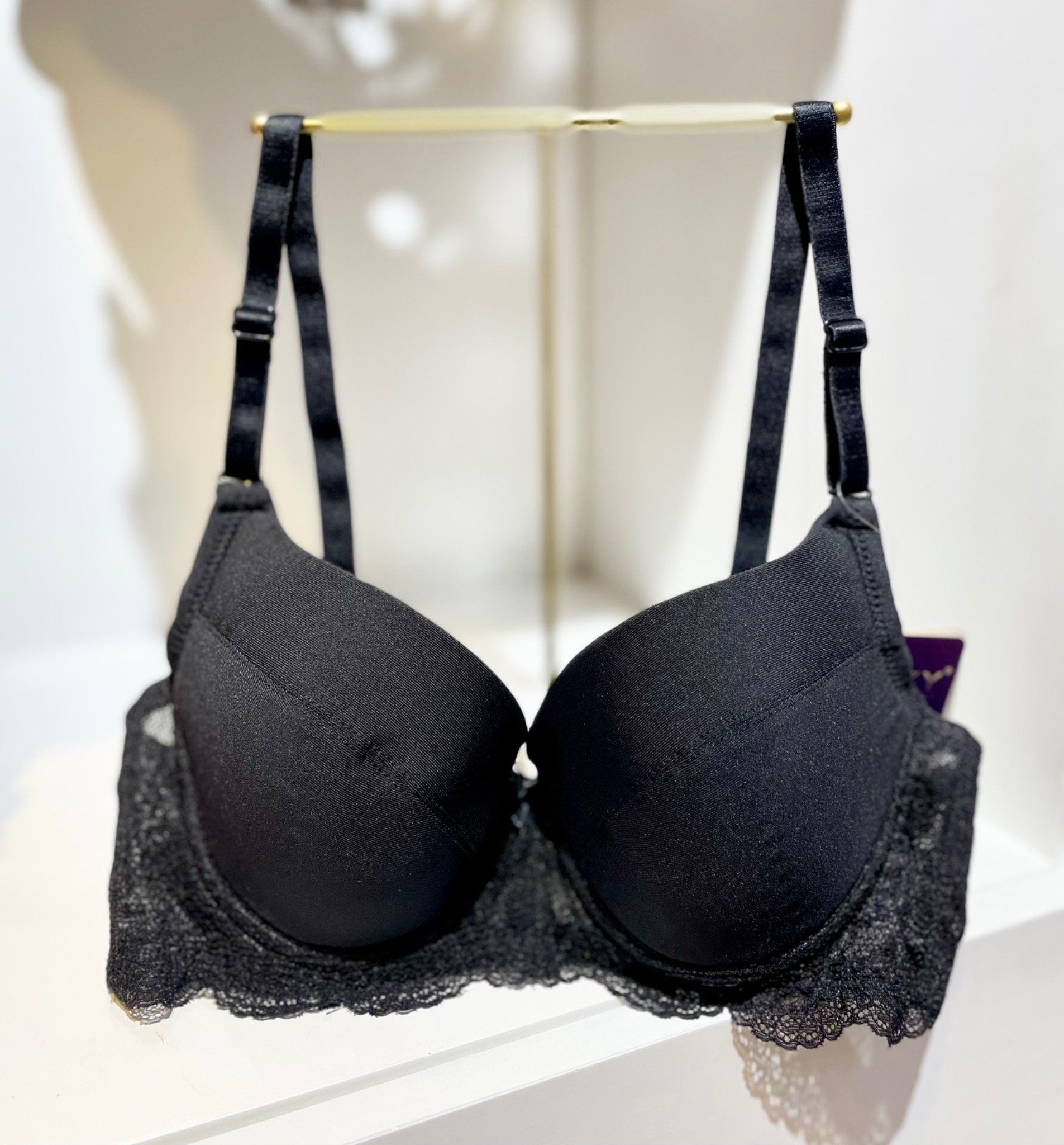  Áo ngực trơn dây ren mút mỏng 