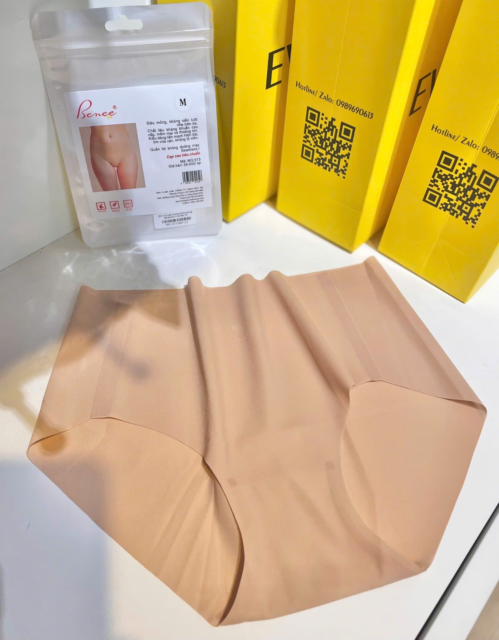  Quần lót Seamless lưng cao dưới rốn 