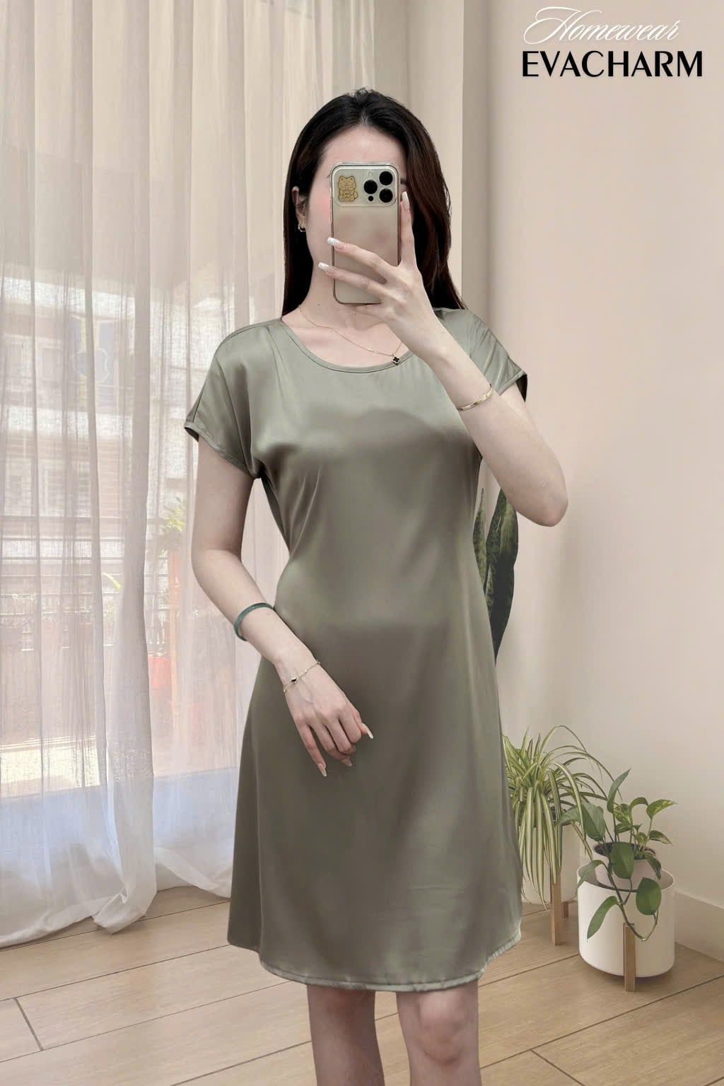  Váy ngủ lụa tay liền 