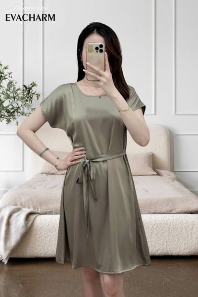  Váy ngủ lụa tay liền 