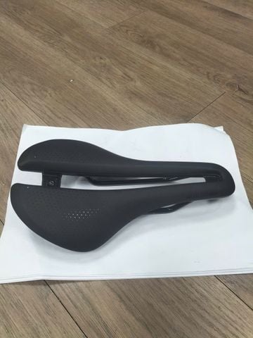 Yên tháo xe Aeolus Comp