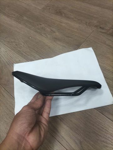 Yên tháo xe Aeolus Comp