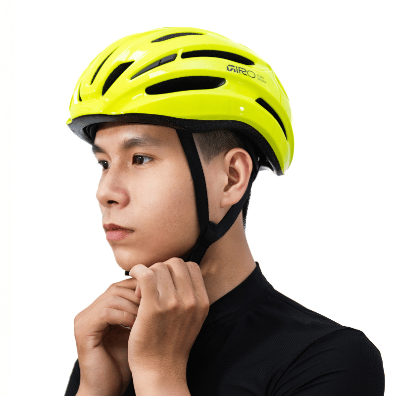 Mũ Bảo Hiểm Xe Đua GIRO Isode II