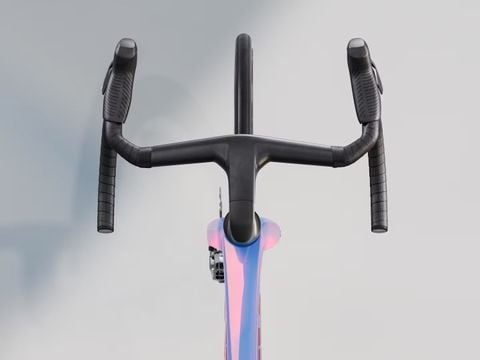 Madone SLR 9 AXS Gen 8