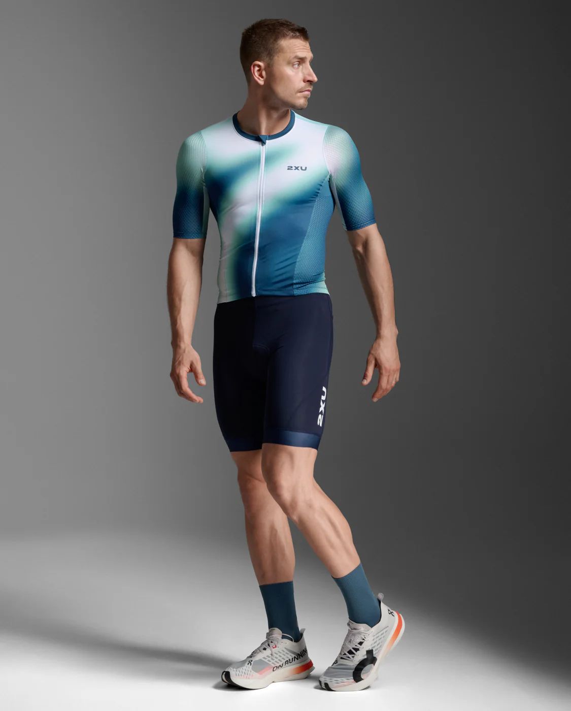 Quần Triathlon 2XU Core Tri 8 Inch Shorts