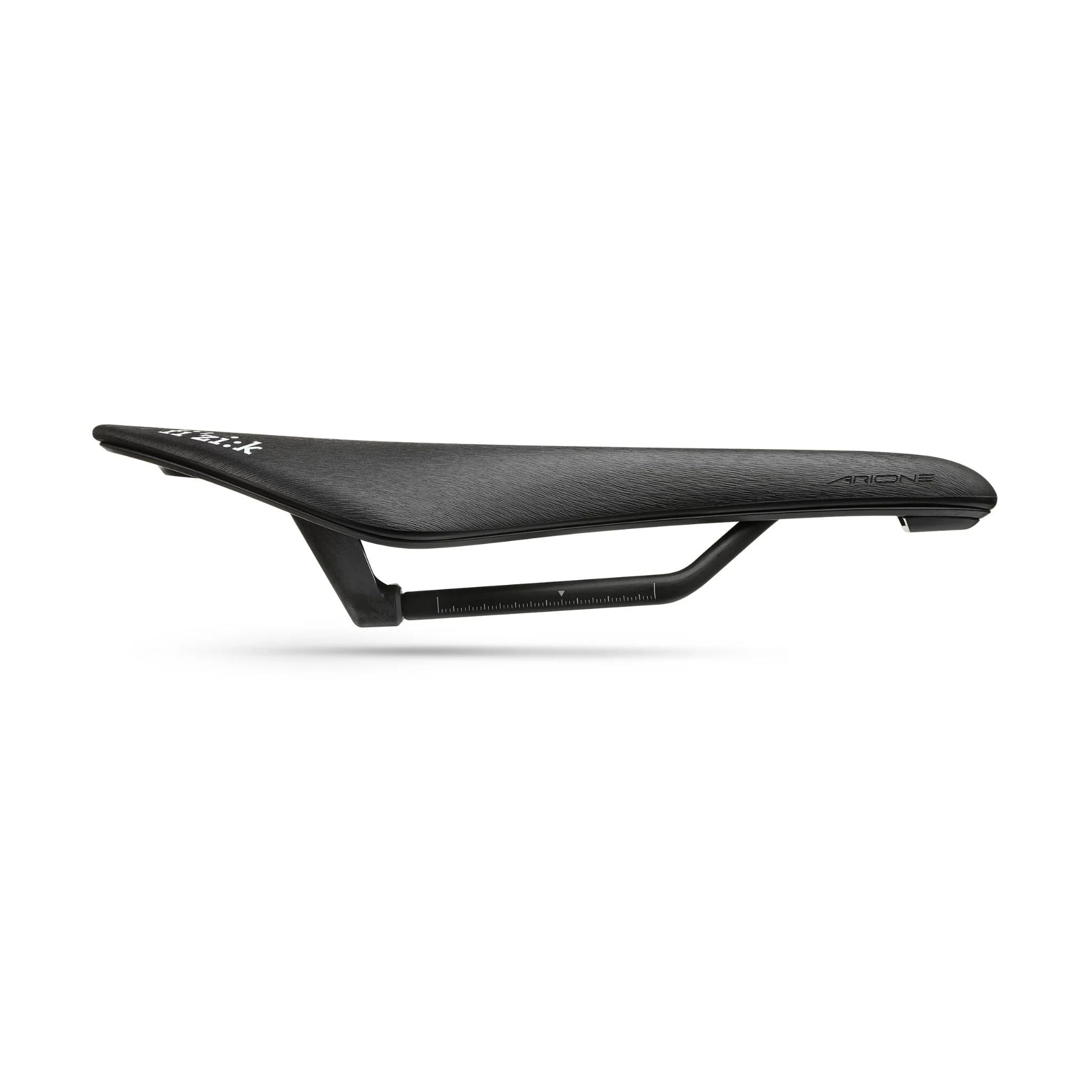 Yên Xe Đạp Đua FIZIK Arione R1 Light