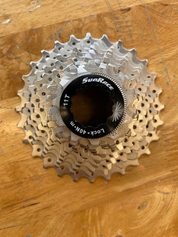 Ổ líp Like New tháo lẻ trainer Kickr Core 2 RUNRACE 11-28T 11 spd