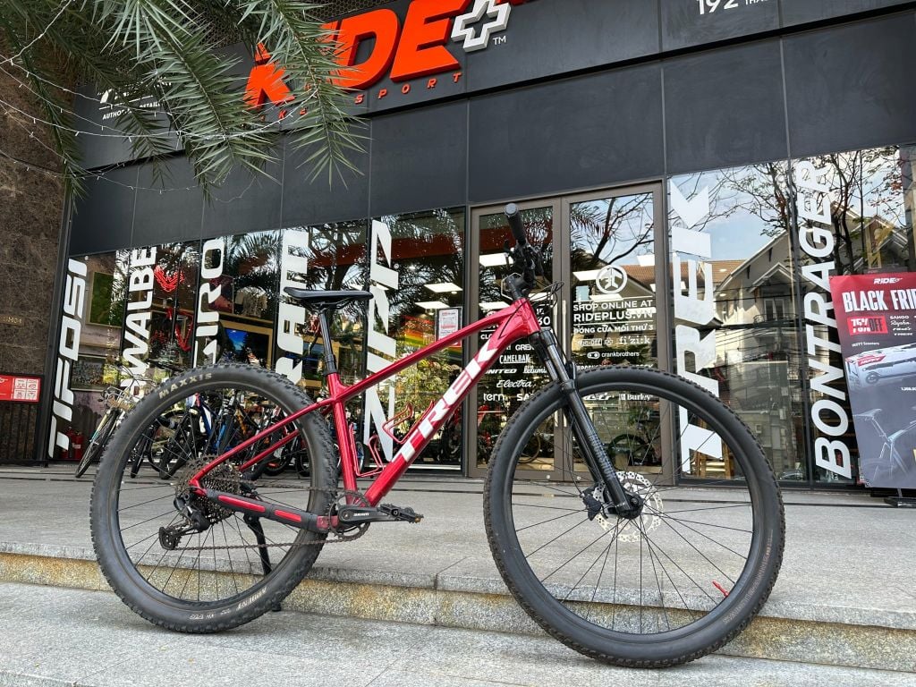 Xe Đạp Cũ Khác Marlin 8 Gen 3