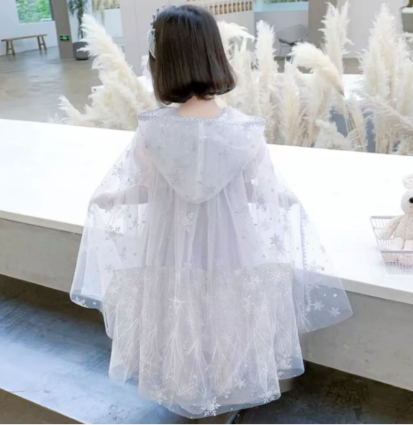  HALLOWEN- áo choàng elsa 