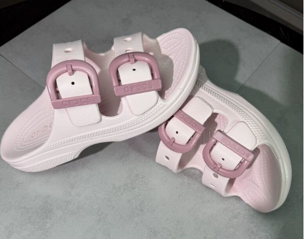  DEP2605- Crocs 