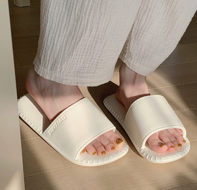  DEP202508- Dép da nhà 